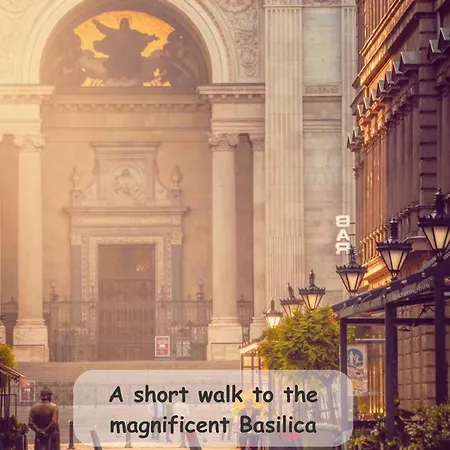 Stylish Parisian 3br In Budapest, Sleeps 9 Apartament